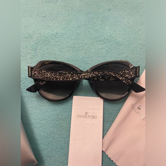 Original brand new Swarovski sunglasses with black and brown crystals - Picture 2 of 5